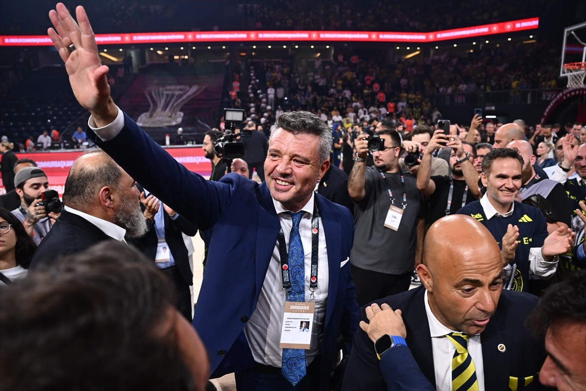 Basketbolda 38. Erkekler Cumhurbaşkanlığı Kupası maçında Fenerbahçe Beko ile Beşiktaş GAİN, Sinan...