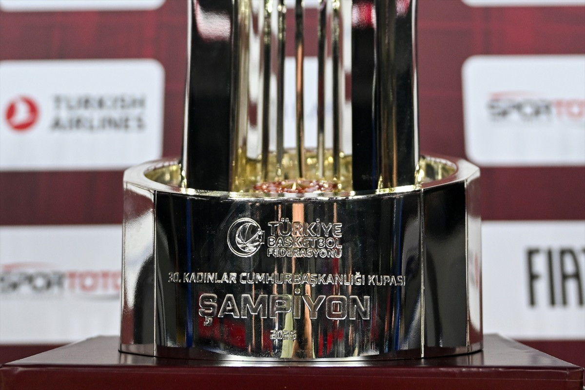 Basketbolda Fenerbahçe Opet ile ÇBK Mersin arasında yarın oynanacak 30. Kadınlar Cumhurbaşkanlığı...