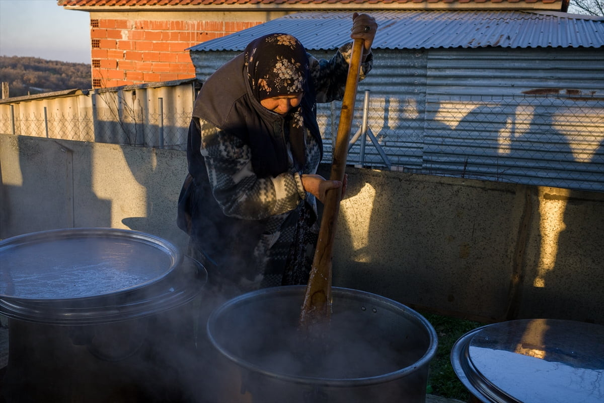 Batı Trakya'da ramazan ayında düzenlenen toplu iftar programları, bölgede yaşayan Türkler arasında...