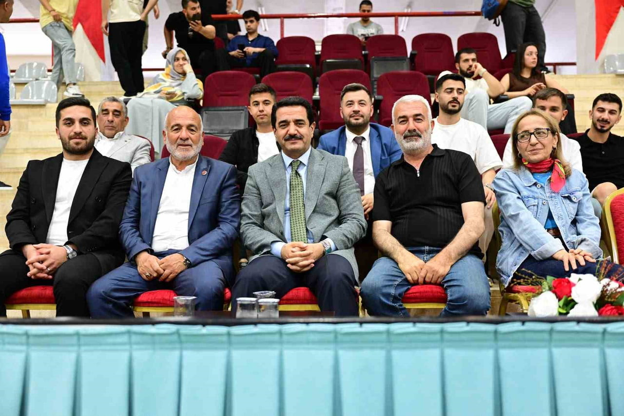 BATTALGAZİ BELEDİYESPOR YARI FİNAL SERİSİNDE AVANTAJI KAPTI