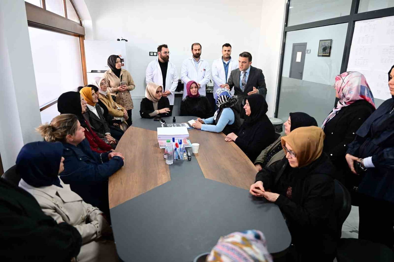 BATTALGAZİ’DE PROJELER KADIN KOLLARINA TANITILDI
