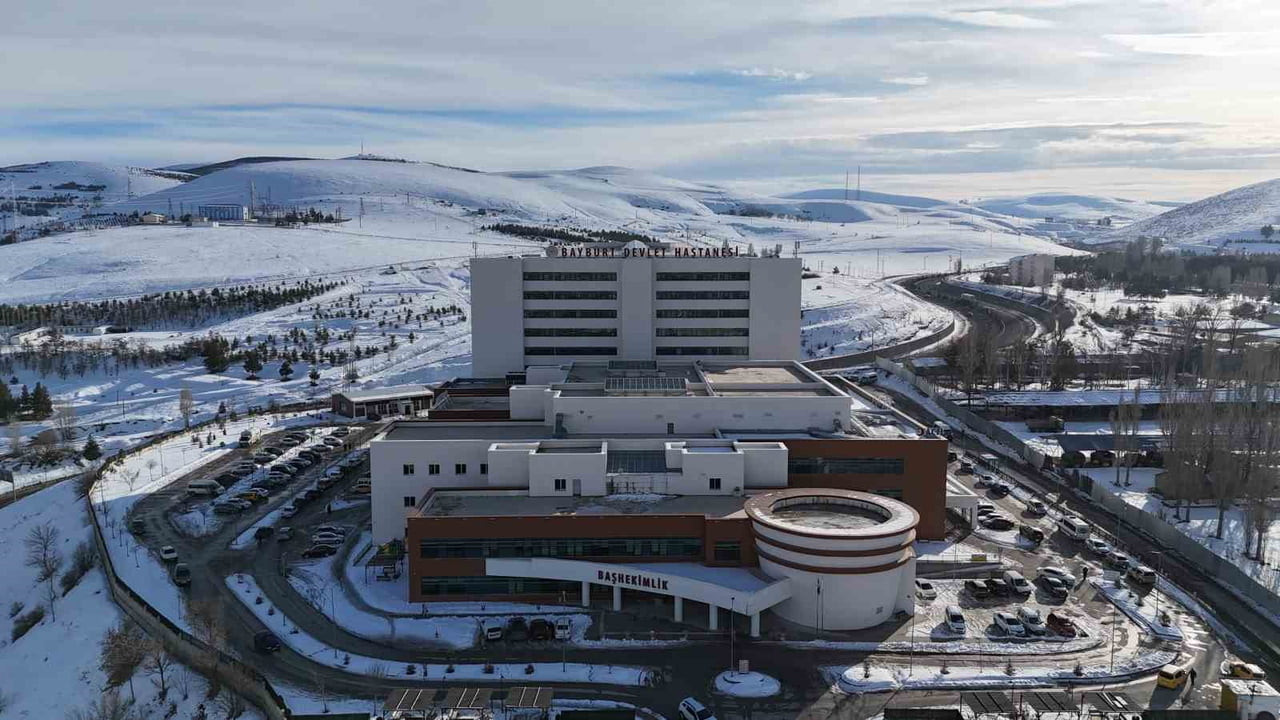 BAYBURT DEVLET HASTANESİNE MART AYINDA 42 BİN 696 HASTA BAŞVURDU