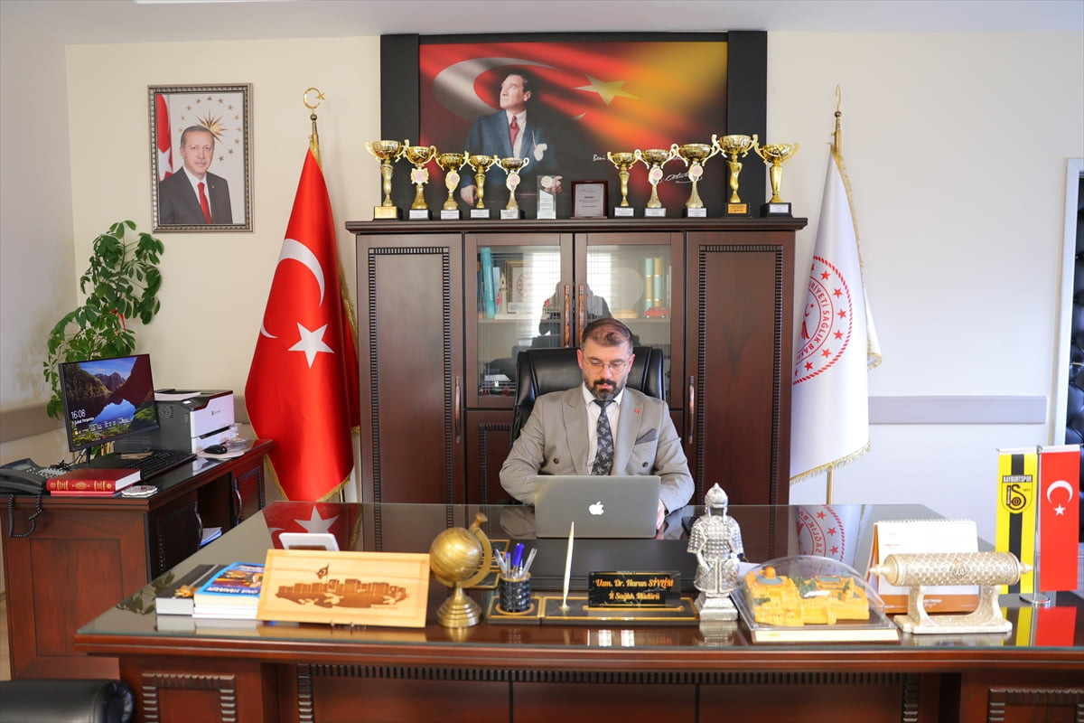 Bayburt Sağlık Müdürü Harun Sivlim, Anadolu Ajansının (AA) gözünden 2025'e damga vuran olaylara...