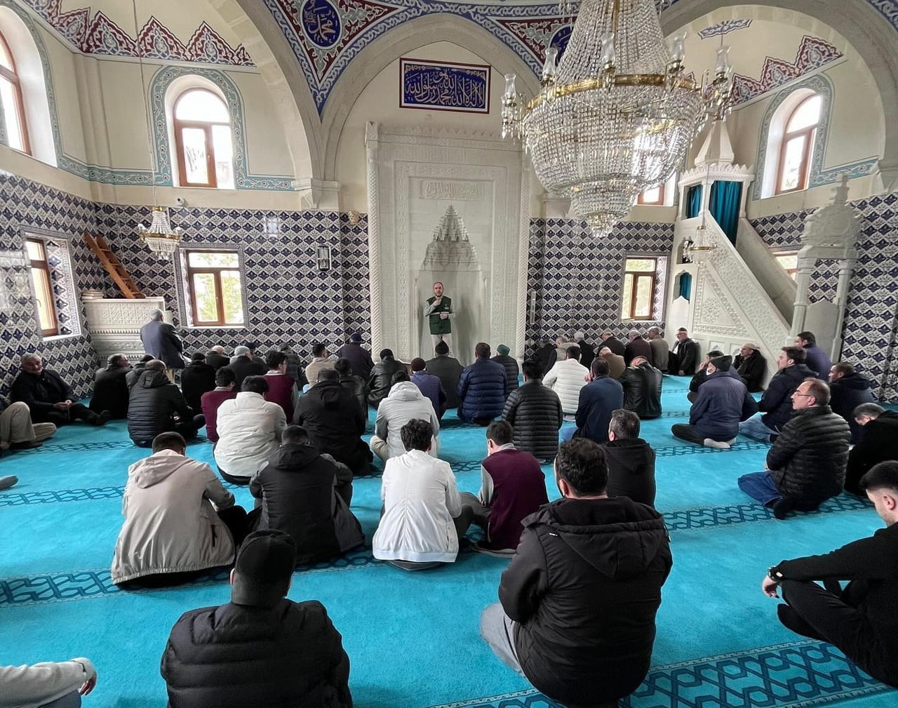 BAYBURT'TA CAMİ CEMAATİNE BAĞIMLILIKLA MÜCADELE KONUSUNDA BİLGİ VERİLDİ