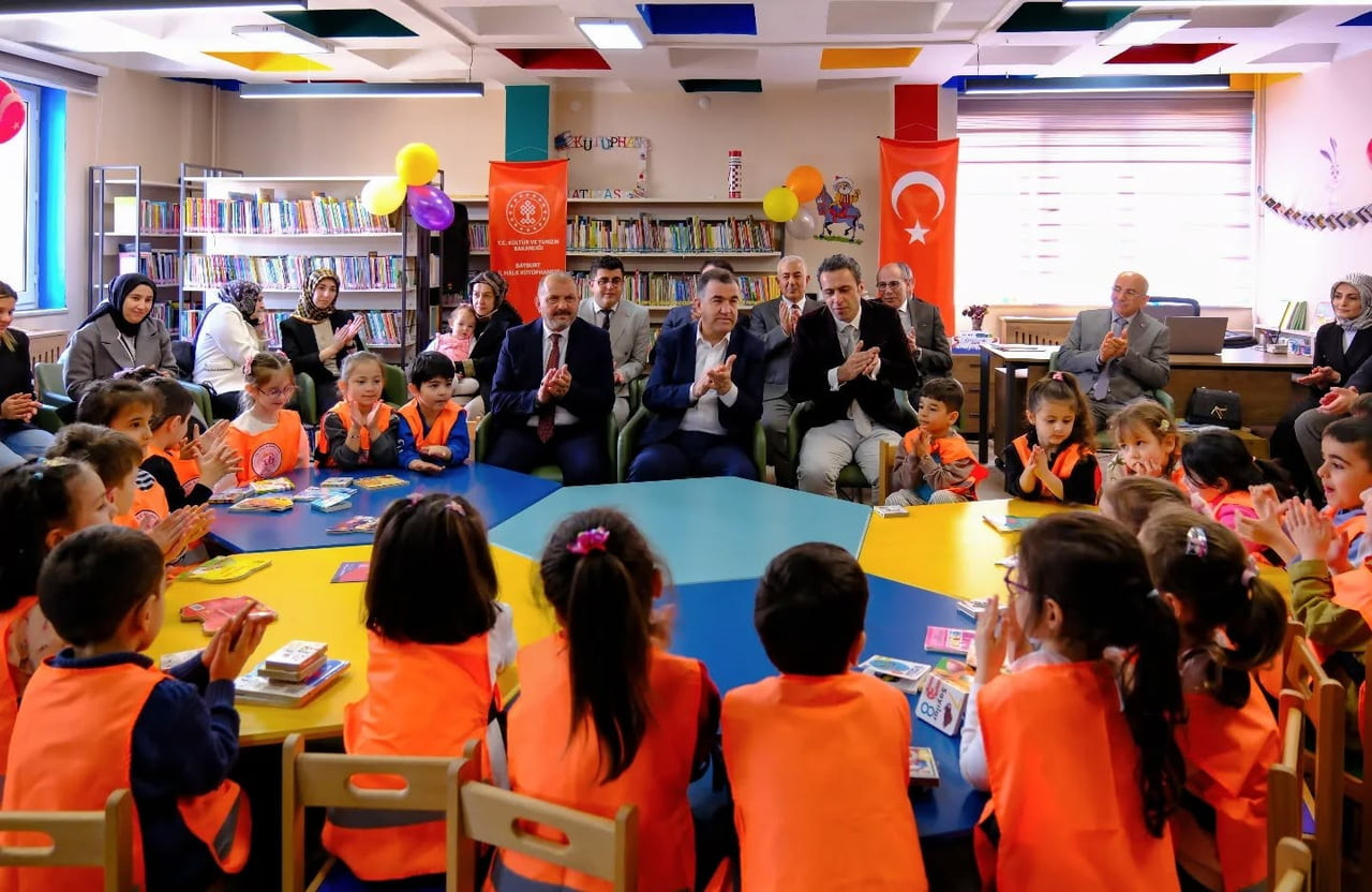 BAYBURT'TA KÜTÜPHANE HAFTASI KUTLANDI