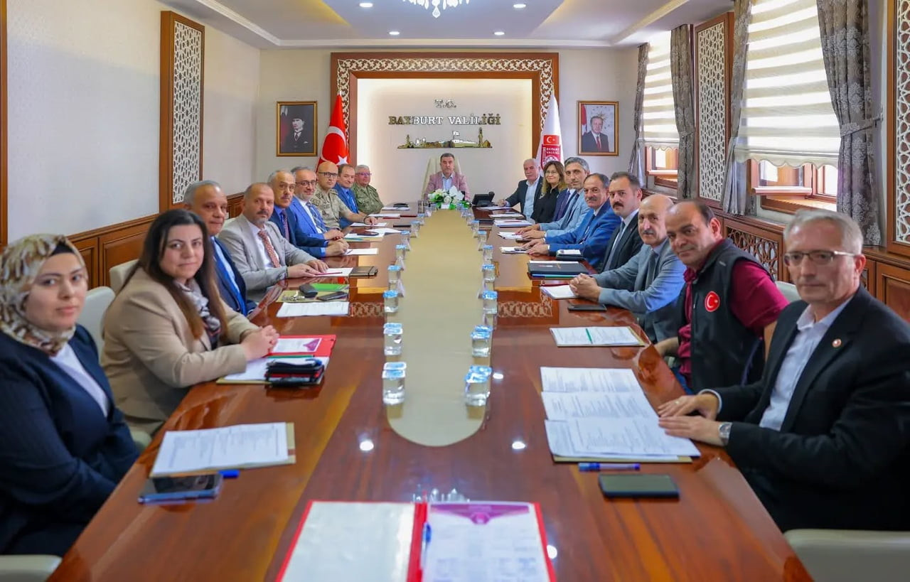 BAYBURT’TA 15 TEMMUZ HAZIRLIKLARI KOORDİNASYON TOPLANTISINDA ELE ALINDI