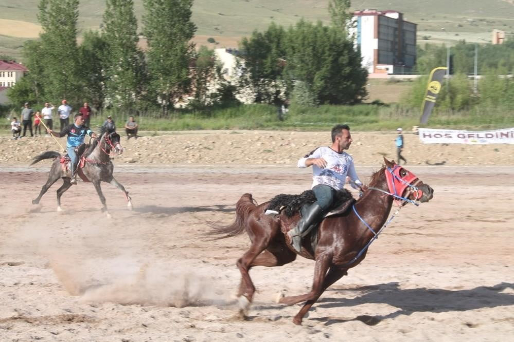 BAYBURT’TA CİRİT İL ELEME MÜSABAKALARI BUGÜN BAŞLIYOR