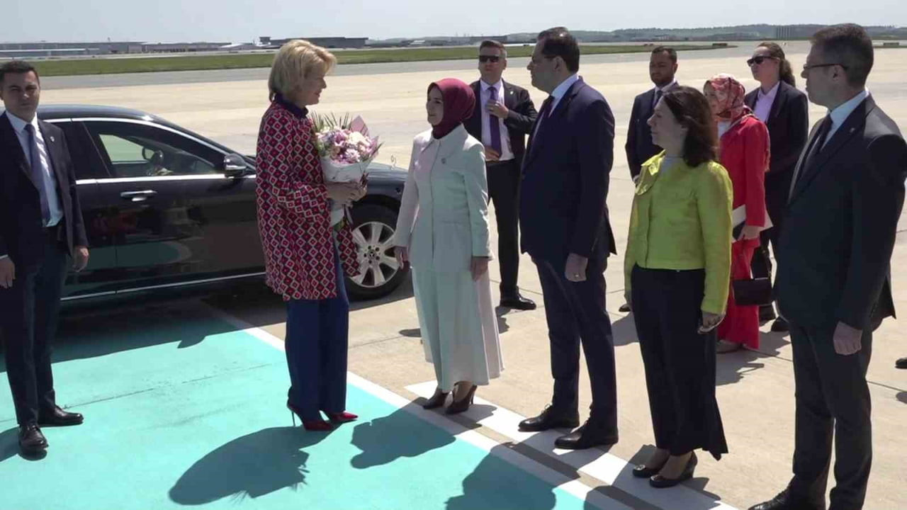 BELÇİKA KRALİÇESİ MATHİLDE BAŞKANLIĞINDAKİ BELÇİKA EKONOMİ MİSYONU, TÜRKİYE'YE GELDİ. KRALİÇE...