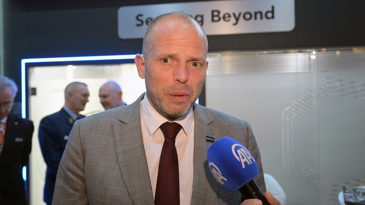 Belçika Savunma Bakanı Theo Francken, Brüksel'de düzenlenen Avrupa Savunma Fuar ve...