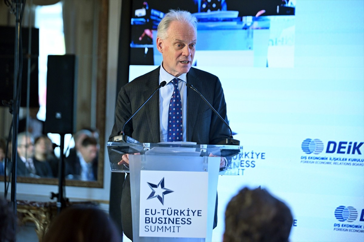 Belçika'nın başkenti Brüksel'de Dış Ekonomik İlişkiler Kurulu (DEİK), Türkiye-Avrupa İş Konseyleri...