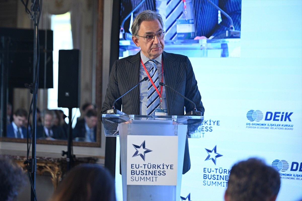 Belçika'nın başkenti Brüksel'de Dış Ekonomik İlişkiler Kurulu (DEİK), Türkiye-Avrupa İş Konseyleri...