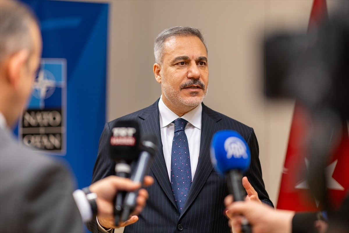 Belçika'nın başkenti Brüksel'de düzenlenen NATO Dışişleri Bakanları Toplantısı'na katılan...