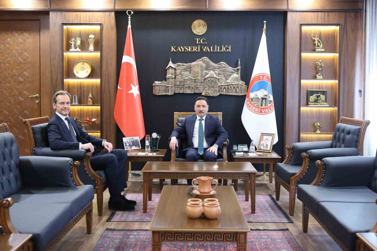 BELÇİKA’NIN ANKARA BÜYÜKELÇİSİ HENDRİK VAN DE VELDE, VALİ GÖKMEN ÇİÇEK’E NEZAKET ZİYARETİNDE...