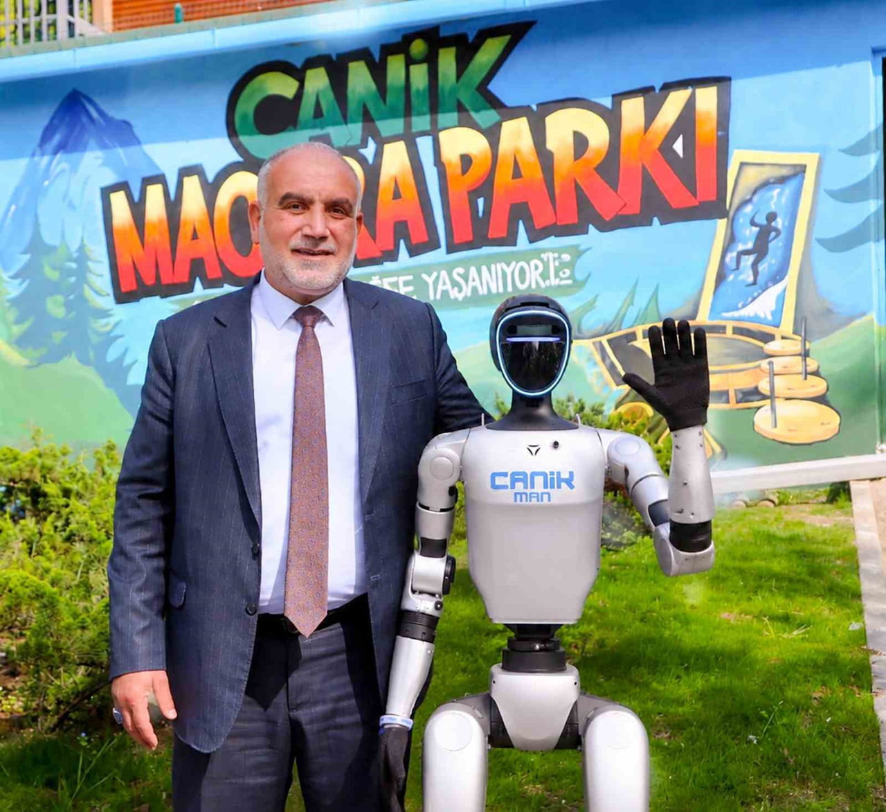 BELEDİYE BAŞKANI İBRAHİM SANDIKÇI
