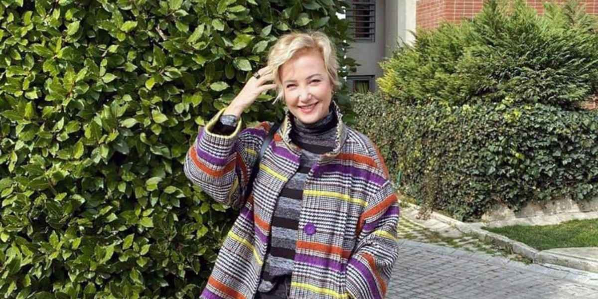 Berna Laçin Kimdir