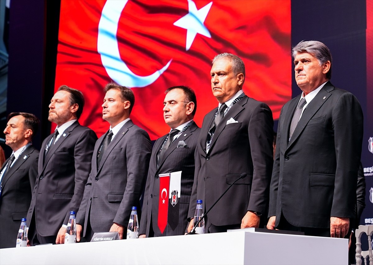 Beşiktaş Kulübünün 2025 Yılı Olağan İdari ve Mali Genel Kurul Toplantısı başladı. Sinan Erdem Spor...