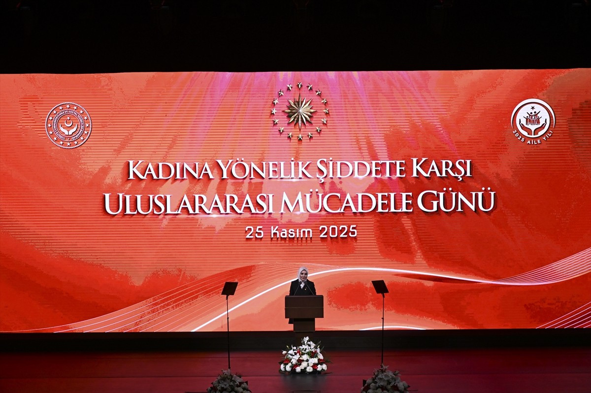 Beştepe Millet Kongre ve Kültür Merkezi'nde "Kadına Yönelik Şiddetle Mücadele Günü" dolayısıyla...