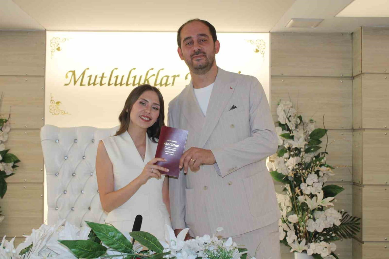 BEYDA GÜN VE EMRE DÜLGER ÇİFTİ