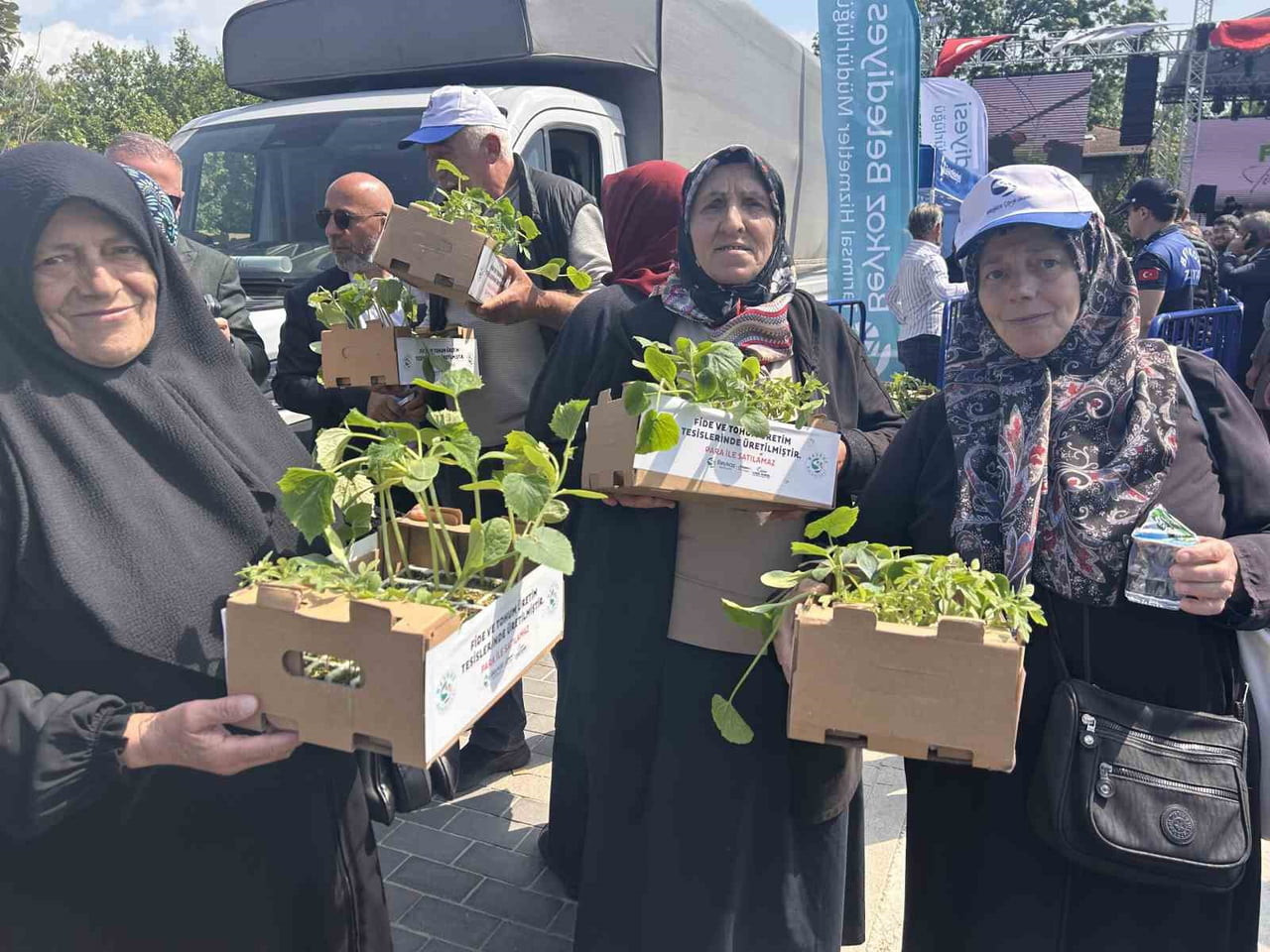 BEYKOZ BELEDİYESİ TARAFINDAN GERÇEKLEŞTİRİLECEK OLAN 2026 YAZLIK FİDE DAĞITIMI KAPSAMINDA 1 MİLYON...