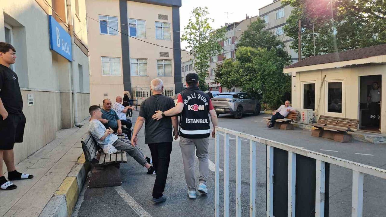 BEYLİKDÜZÜ BELEDİYESİ'NE İSKAN USULSÜZLÜĞÜ OPERASYONU: 27 GÖZALTI