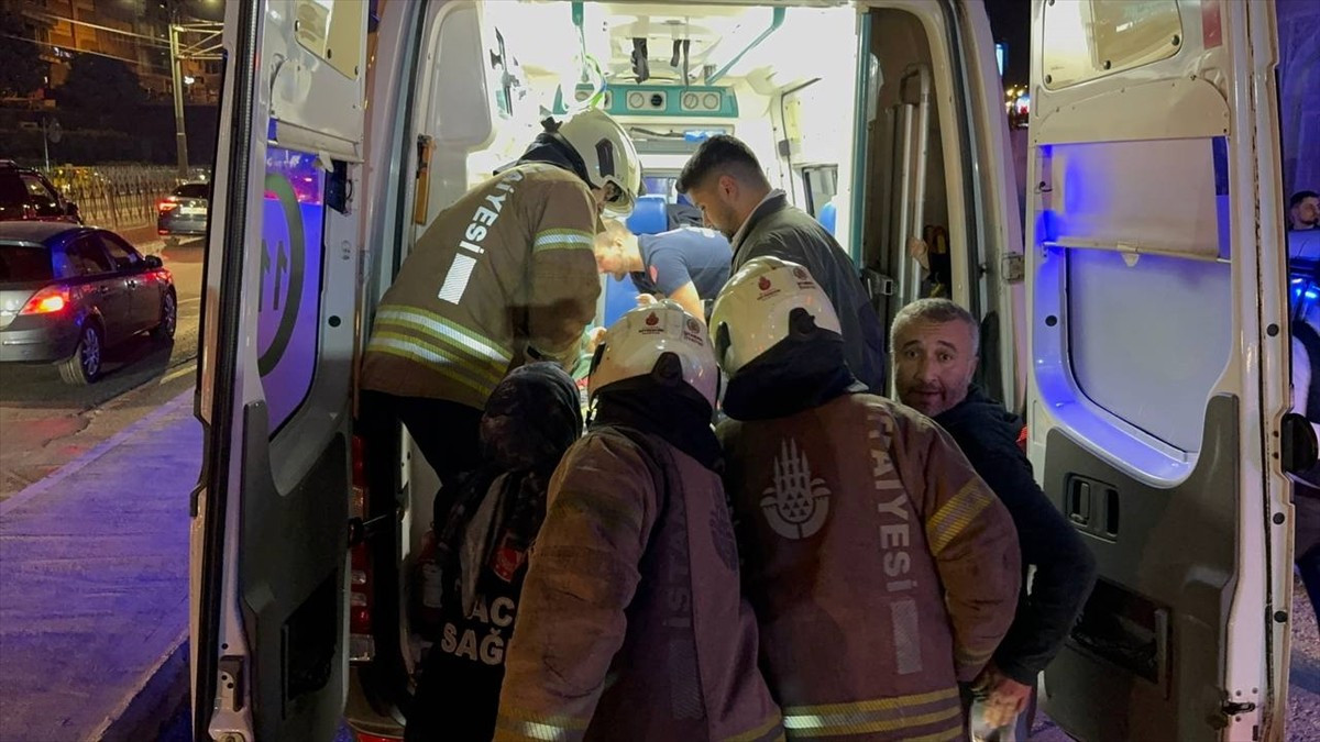 Beyoğlu Meclis-i Mebusan Caddesi'nde, Kabataş İskelesi'nin yanındaki M7 metro hattında yapılan...