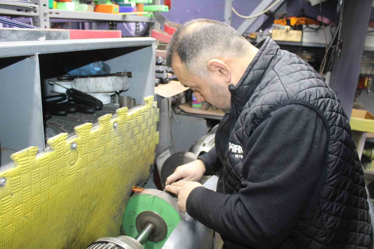 ‘BIÇAKÇI HAKKI' LAKAPLI HAKKI KARAKAYA, ORİJİNAL FİLETO BIÇAKLARINI BALIK FABRİKALARININ TALEPLERİ...