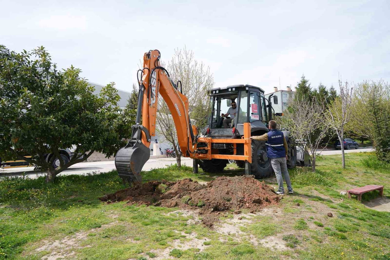 BİLECİK BELEDİYESİNE HİBE EDİLEN KEPÇE İLK KEZ OKULDA KULLANILDI