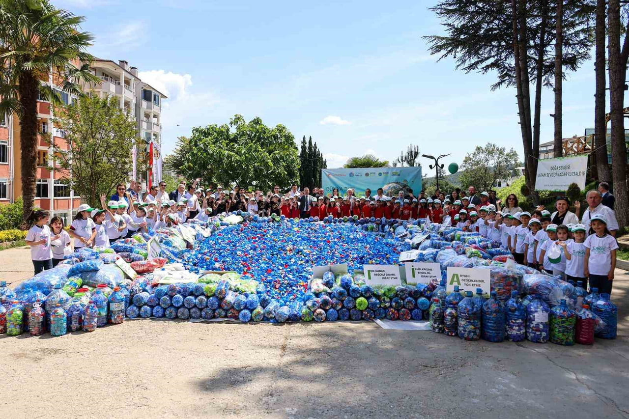 BİLECİK’TE 4 BİN 469 KAPAK ENGELLİLER İÇİN UMUDA DÖNÜŞTÜ