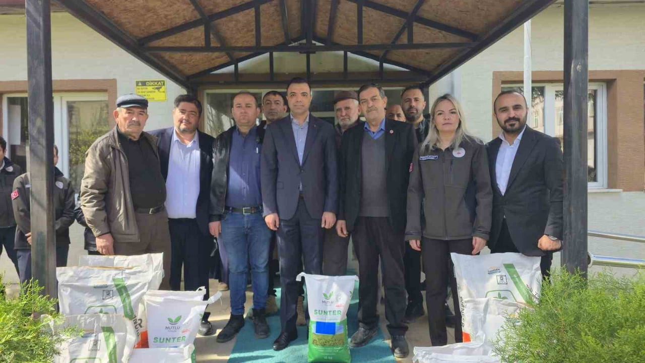 BİLECİK’TE ÇİFTÇİLERE TOHUM DESTEĞİ SAĞLANDI