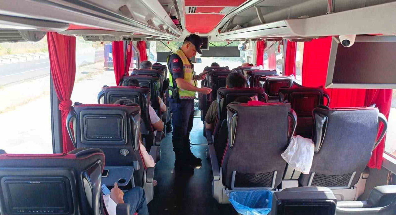 BİLECİK’TE JANDARMADAN GENİŞ ÇAPLI DENETİM: 38 BİN 995 TL CEZA UYGULANDI
