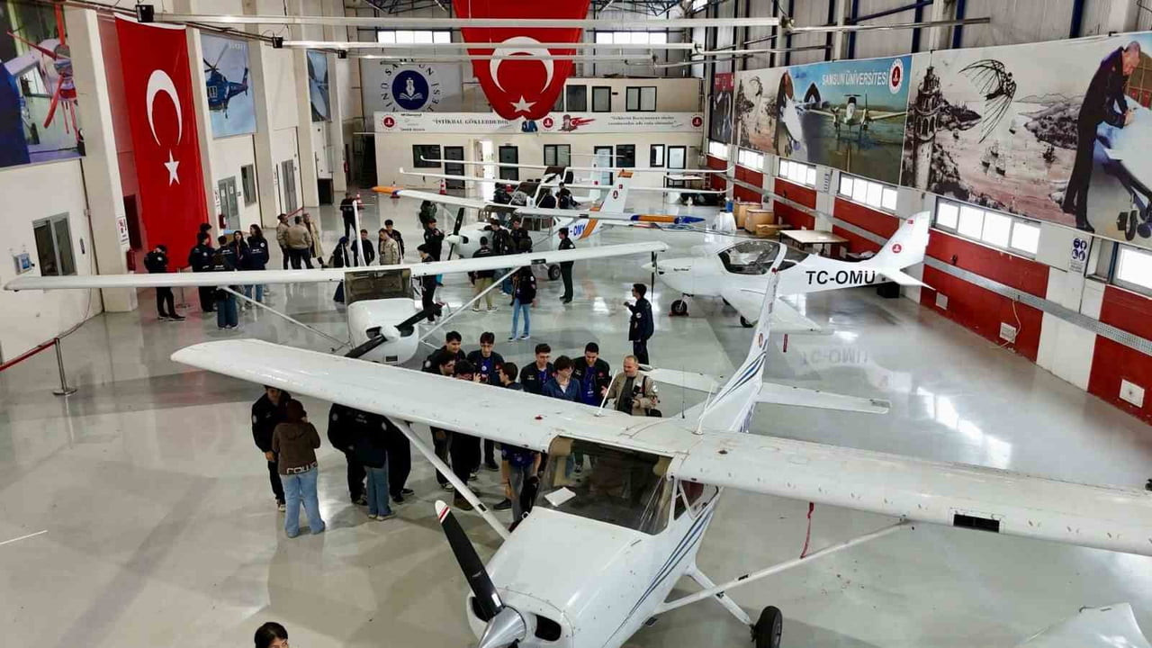 BİLİM VE TEKNOLOJİ YOLCULUKLARINDA GENÇLERİ DAİMA DESTEKLEYEN SAMSUN BÜYÜKŞEHİR BELEDİYESİ’NİN...