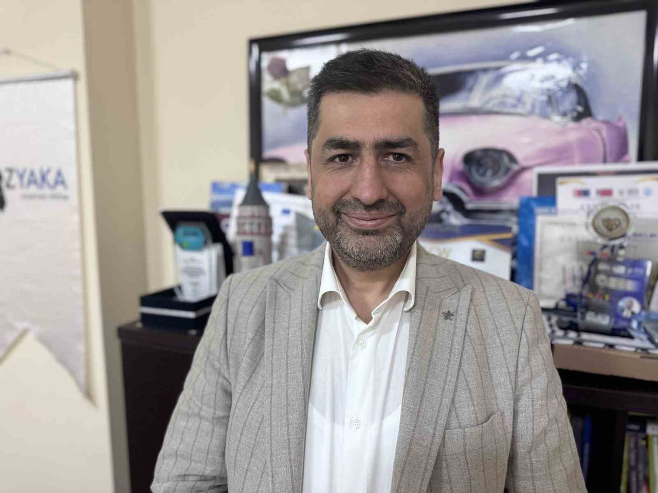 BİLİŞİM UZMANI HAKAN TOPUZOĞLU, KURBAN BAYRAMI’NDA TATİLE ÇIKACAK VATANDAŞLARA ÖZELLİKLE OTEL...