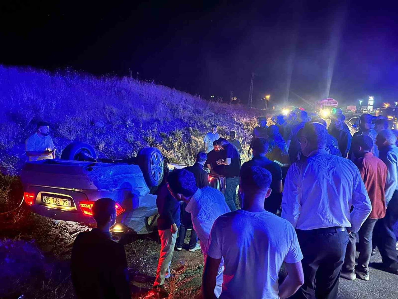 BİNGÖL’DE OTOMOBİL TAKLA ATTI: 1 YARALI