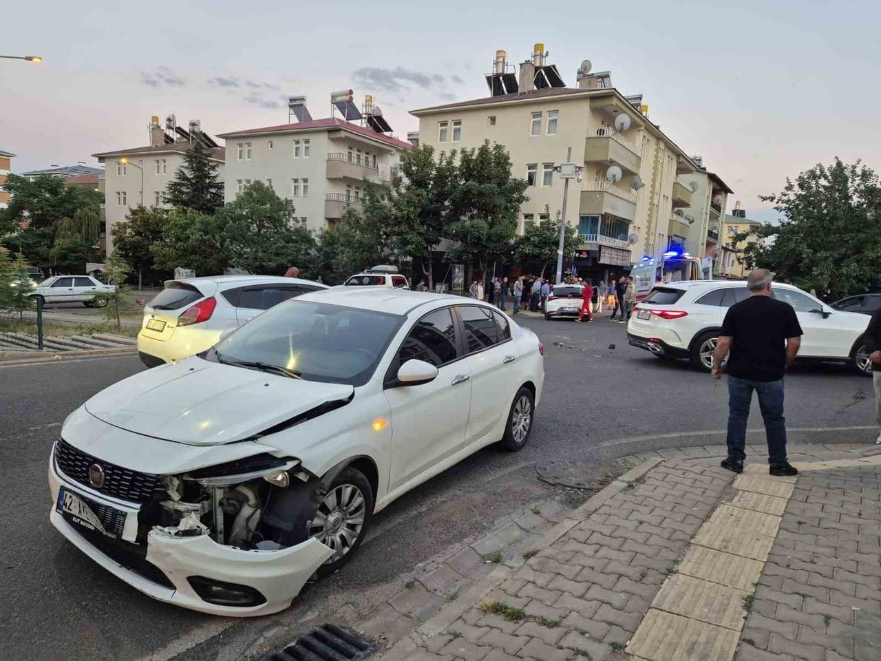 BİNGÖL’DE TRAFİK KAZASI: 2 YARALI