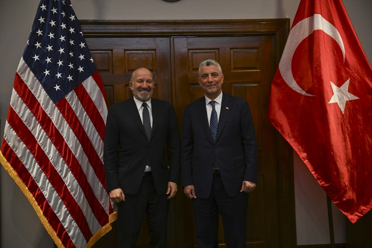 Bir dizi üst düzey temas gerçekleştirmek üzere ABD'nin başkenti Washington'da bulunan Ticaret...
