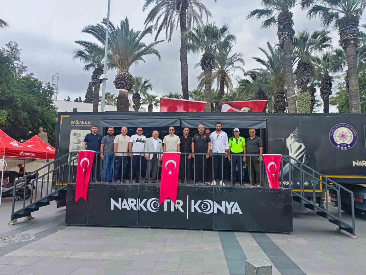 BODRUM’DA UYUŞTURUCUYA TEKNOLOJİK SAVAŞ: "NARKO TIR" MEYDANA KONUŞLANDI