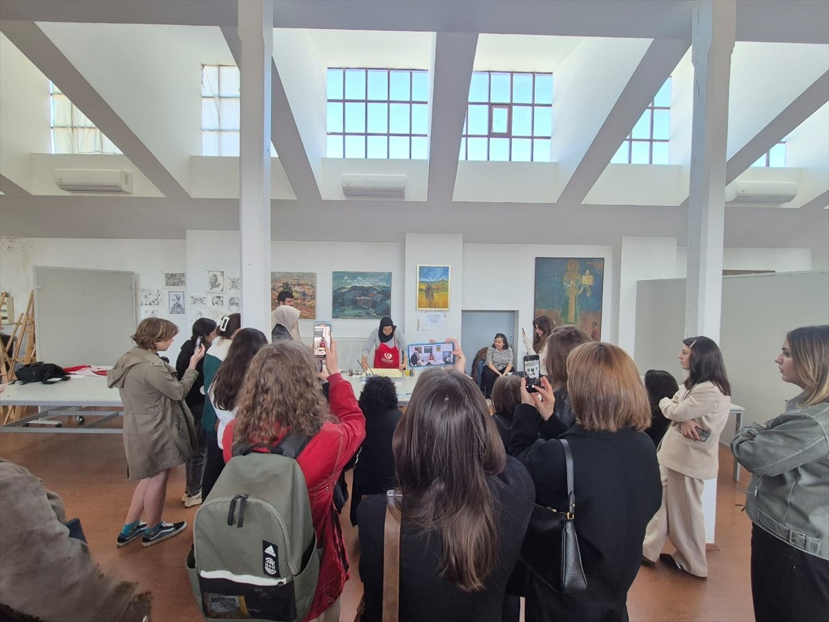 Yunus Emre Enstitüsünce (YEE) Gürcistan'ın başkenti Tiflis'te