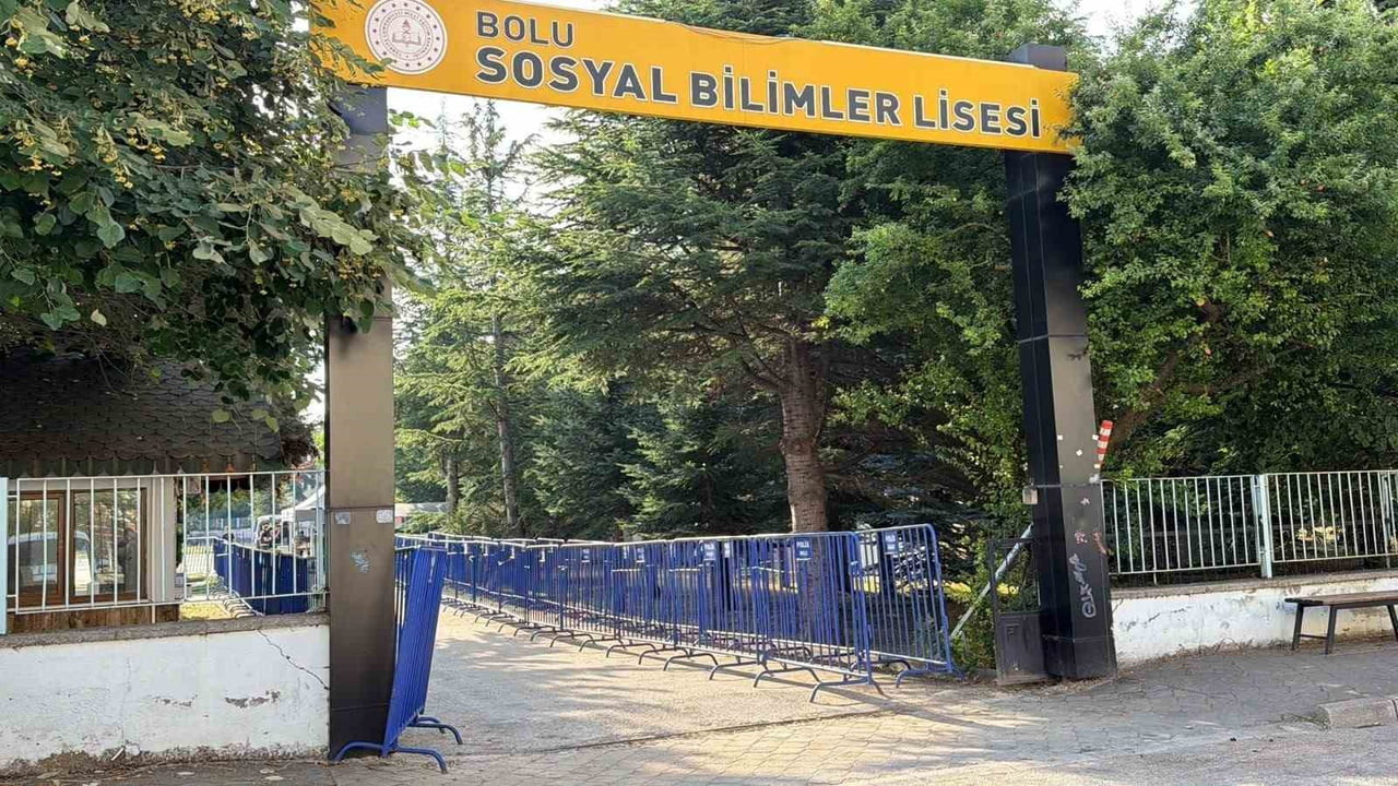 BOLU BELEDİYESİ'NDEKİ ‘RÜŞVET VE İRTİKAP' DAVASINDA ARA KARAR BEKLENİYOR