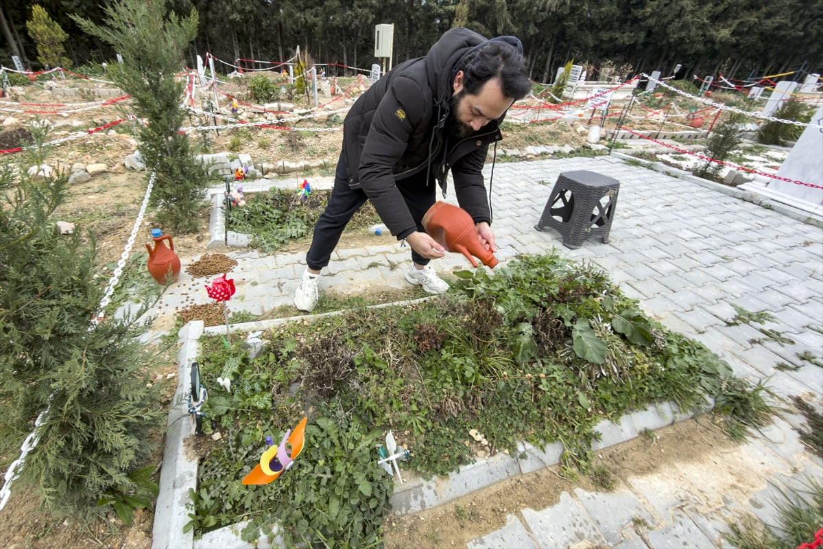 Bolu'da geçen yılki otel yangınında eşi Kübra ve 9 yaşındaki kızı Alya'yı kaybeden Hilmi Altın...