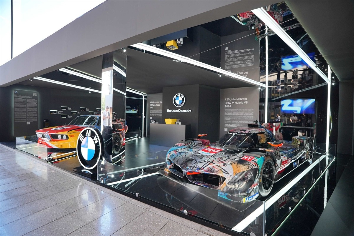 Borusan Otomotiv'in Türkiye distribütörü olduğu BMW, bu sene 50. yılını kutlayan BMW Art Car...