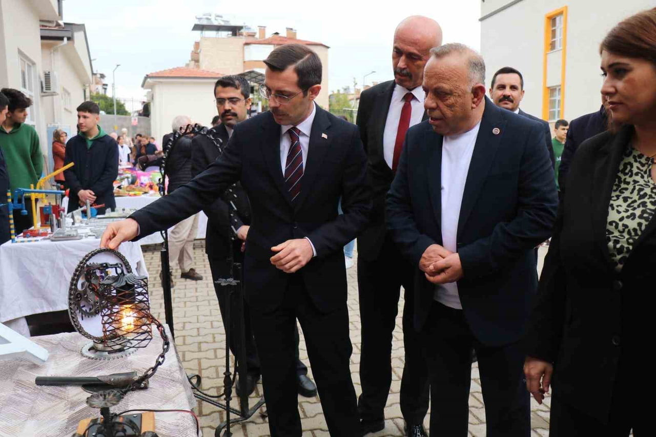 BOZDOĞAN’DA ŞEHİTLER İÇİN 8 BİN KİŞİLİK KEŞKEK HAYRI DÜZENLENDİ