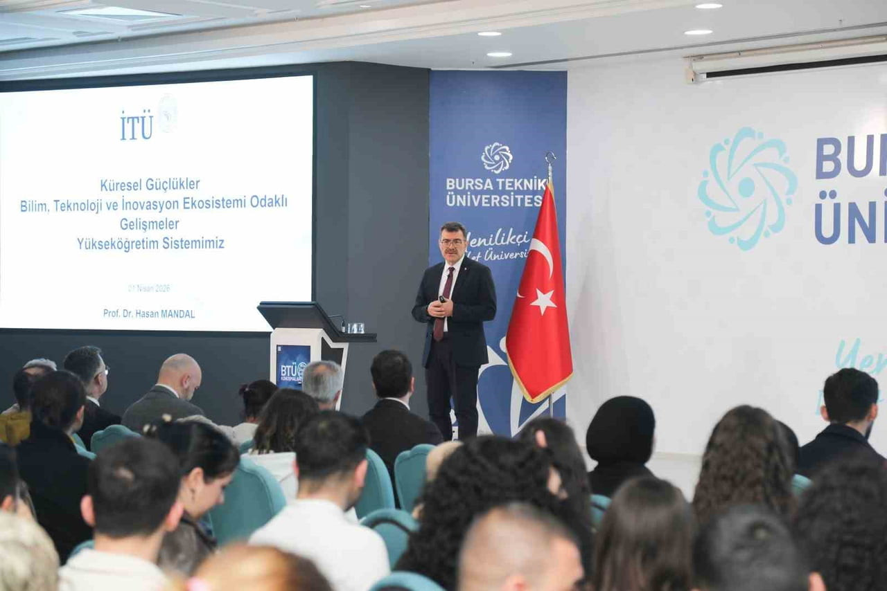 BTÜ KONUŞMALARI’NIN KONUĞU OLAN İTÜ REKTÖRÜ PROF. DR. HASAN MANDAL, KÜRESEL RİSKLERİN GİDEREK...