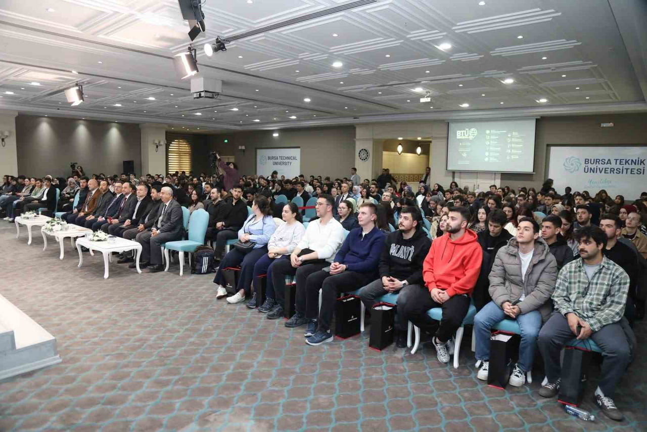 BTÜ KONUŞMALARI’NIN KONUĞU OLAN TURKİSH TECHNİC İNSAN KAYNAKLARI GENEL MÜDÜR YARDIMCISI ABDULLAH...