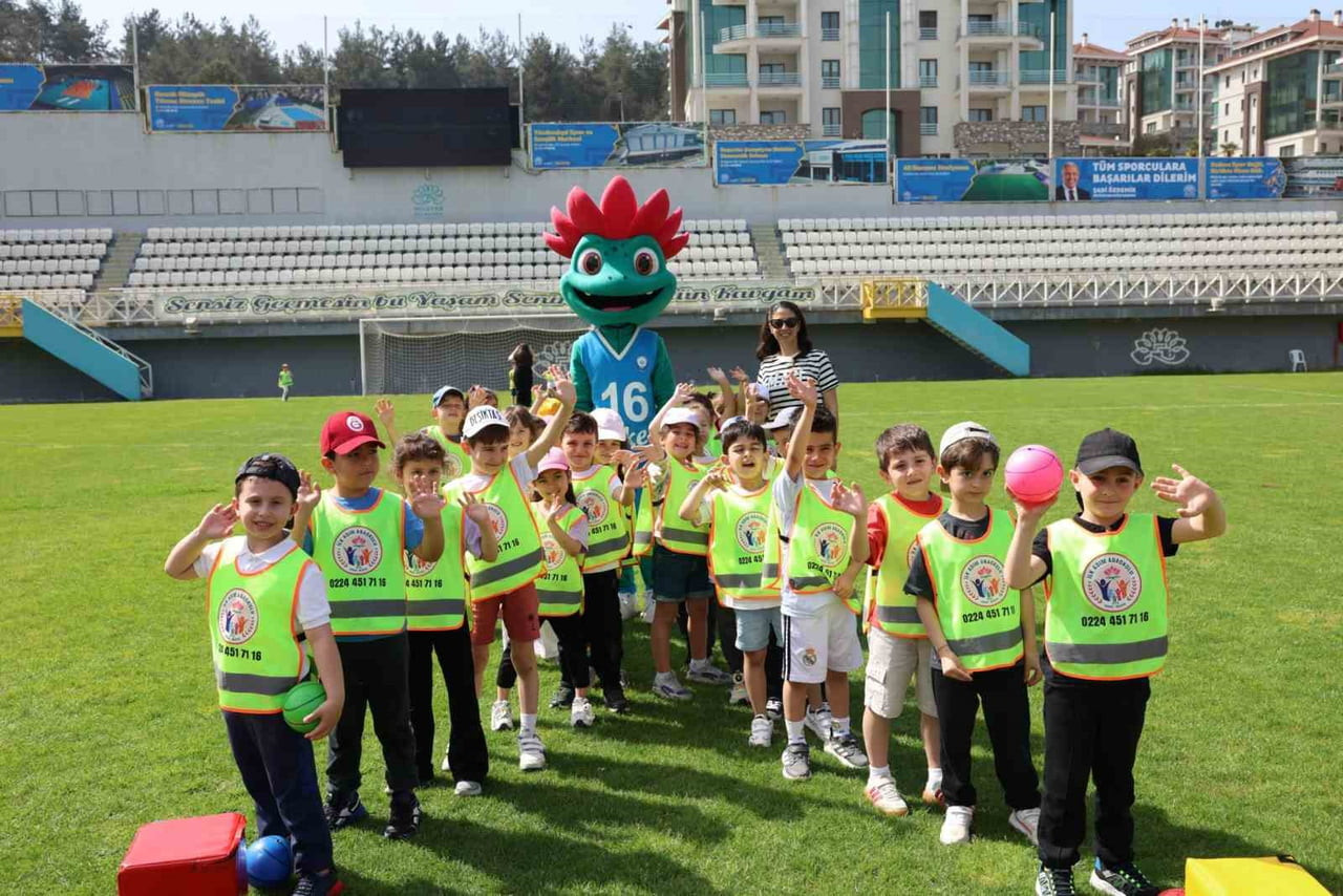 BU YIL 24’ÜNCÜSÜ DÜZENLENEN NİLÜFER ULUSLARARASI SPOR ŞENLİKLERİ’NDE OKUL ÖNCESİ ÖĞRENCİLERİ...