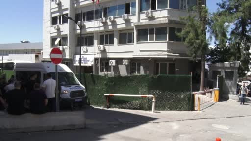 Buca Belediyesi'ne yönelik yolsuzluk operasyonunda gözaltı sayısı 54'e çıktı
