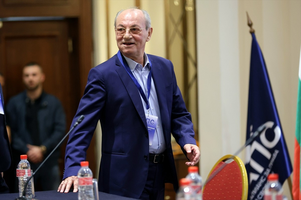 Bulgaristan'da üyelerinin çoğunluğunu Türk ve Müslümanların oluşturduğu Hak ve Özgürlükler...