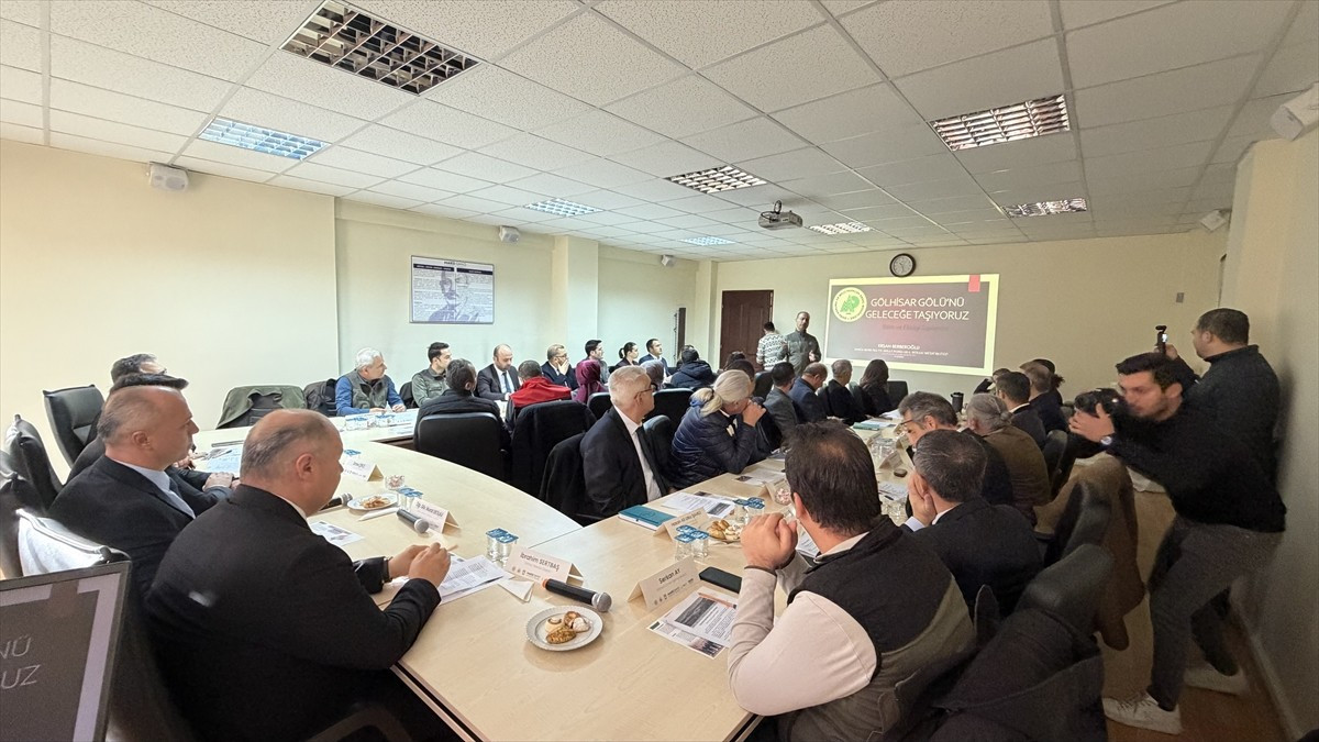 Burdur'daki Gölhisar Gölü'nün su seviyesinin azalması nedeniyle alınabilecek önlemleri...