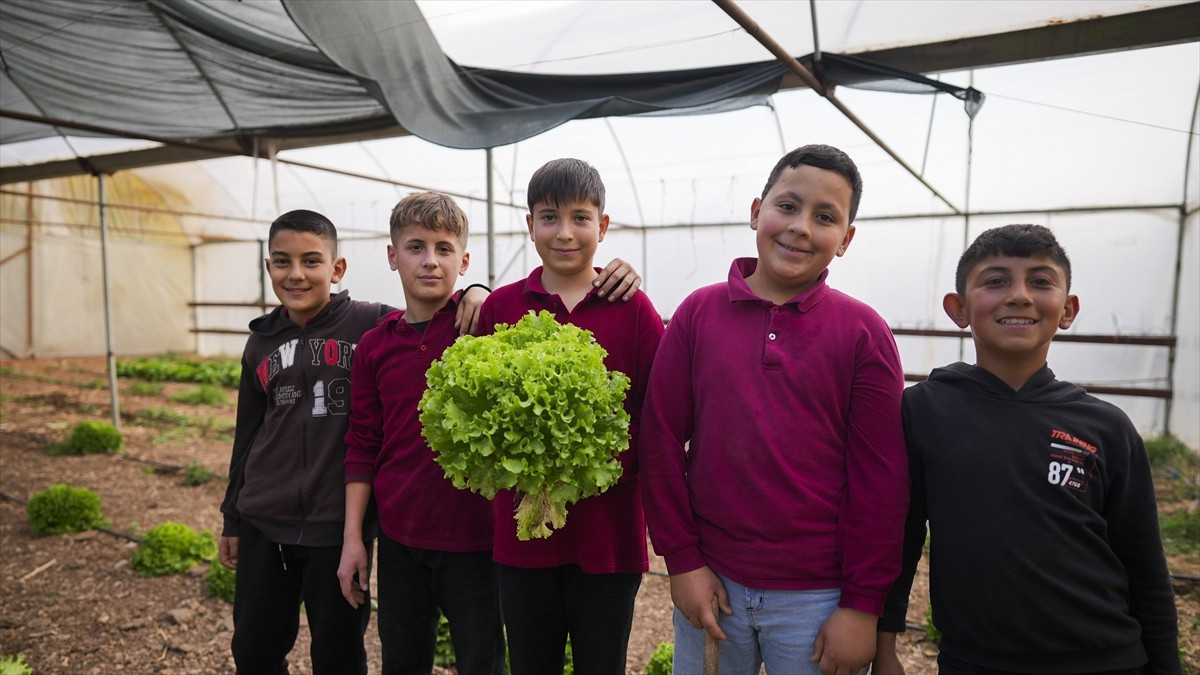 Burdur'un Bucak ilçesine bağlı Kuşbaba köyündeki Kuşbaba İlkokulu'nda geliştirilen yenilikçi...