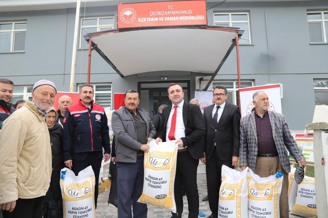 BURDUR'UN ÇELTİKÇİ İLÇESİNDE TARIM VE ORMAN BAKANLIĞI TARAFINDAN YÜRÜTÜLEN ÇALIŞMALAR KAPSAMINDA...