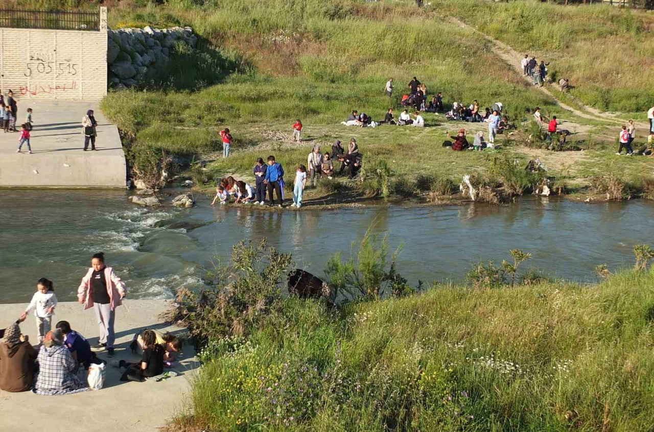 BURHANİYE İLÇESİNDE, GELENEKSEL HIDIRELLEZ KUTLAMASI KARINCA DERESİ'NDE YAPILDI. DERE KENARINI...